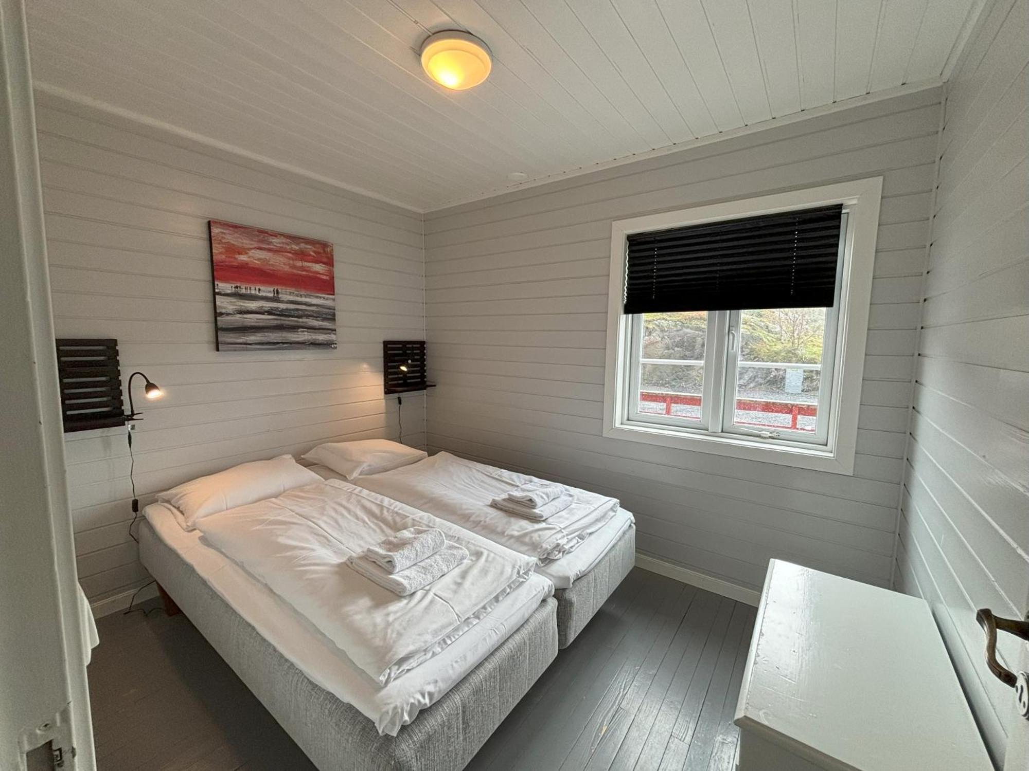 Buodden Rorbuer - Fisherman Cabins Sorvagen Luaran gambar