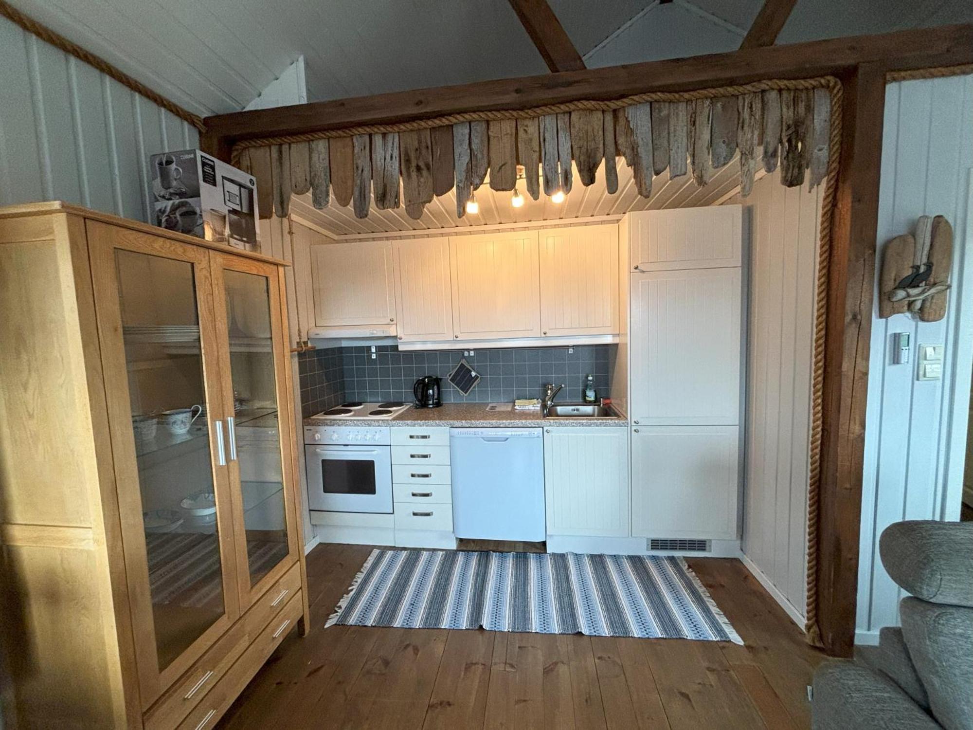 Buodden Rorbuer - Fisherman Cabins Sorvagen Luaran gambar