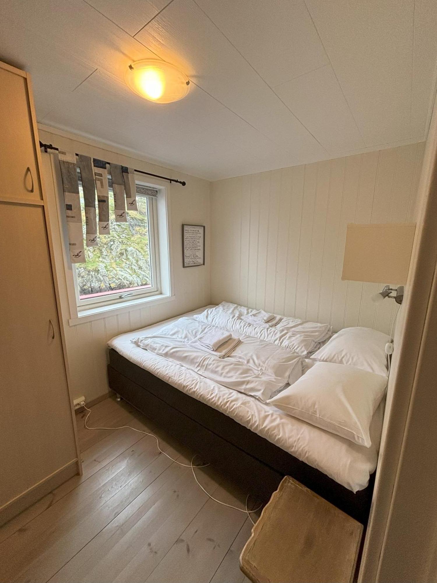 Buodden Rorbuer - Fisherman Cabins Sorvagen Luaran gambar