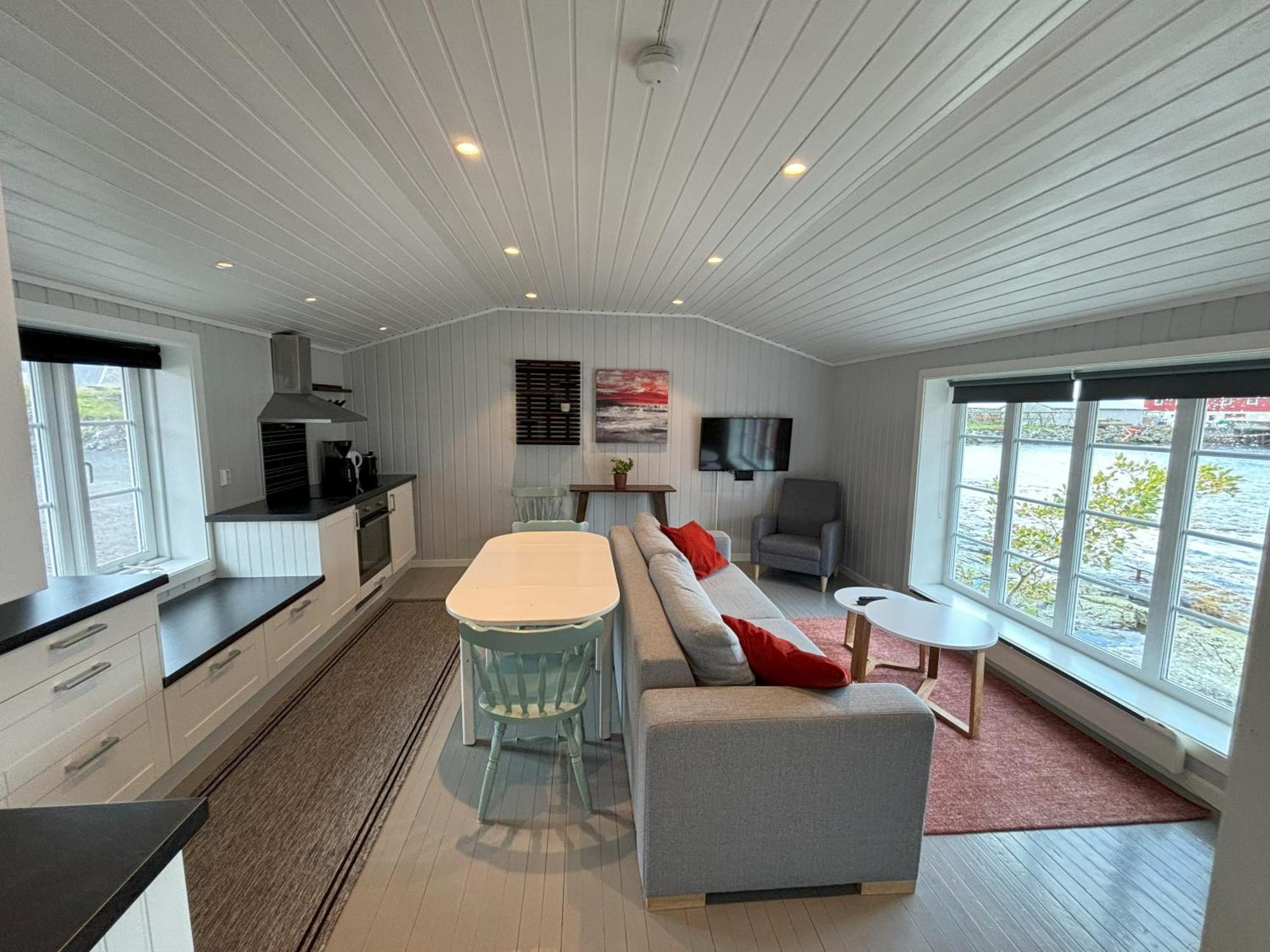 Buodden Rorbuer - Fisherman Cabins Sorvagen Luaran gambar